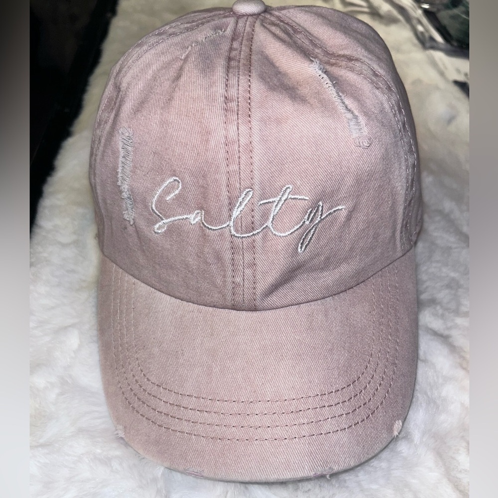 50%off w♥️ David & Young Women's Cotton "Salty” pink distressed Baseball Cap